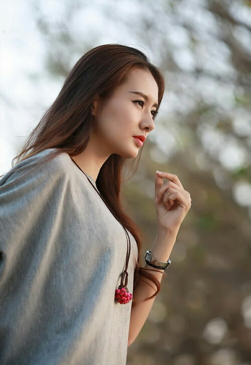 tiyu-imAPP下载-女子长跑全国锦标赛举，新星涌现备受关注，请播放女子长跑运动会