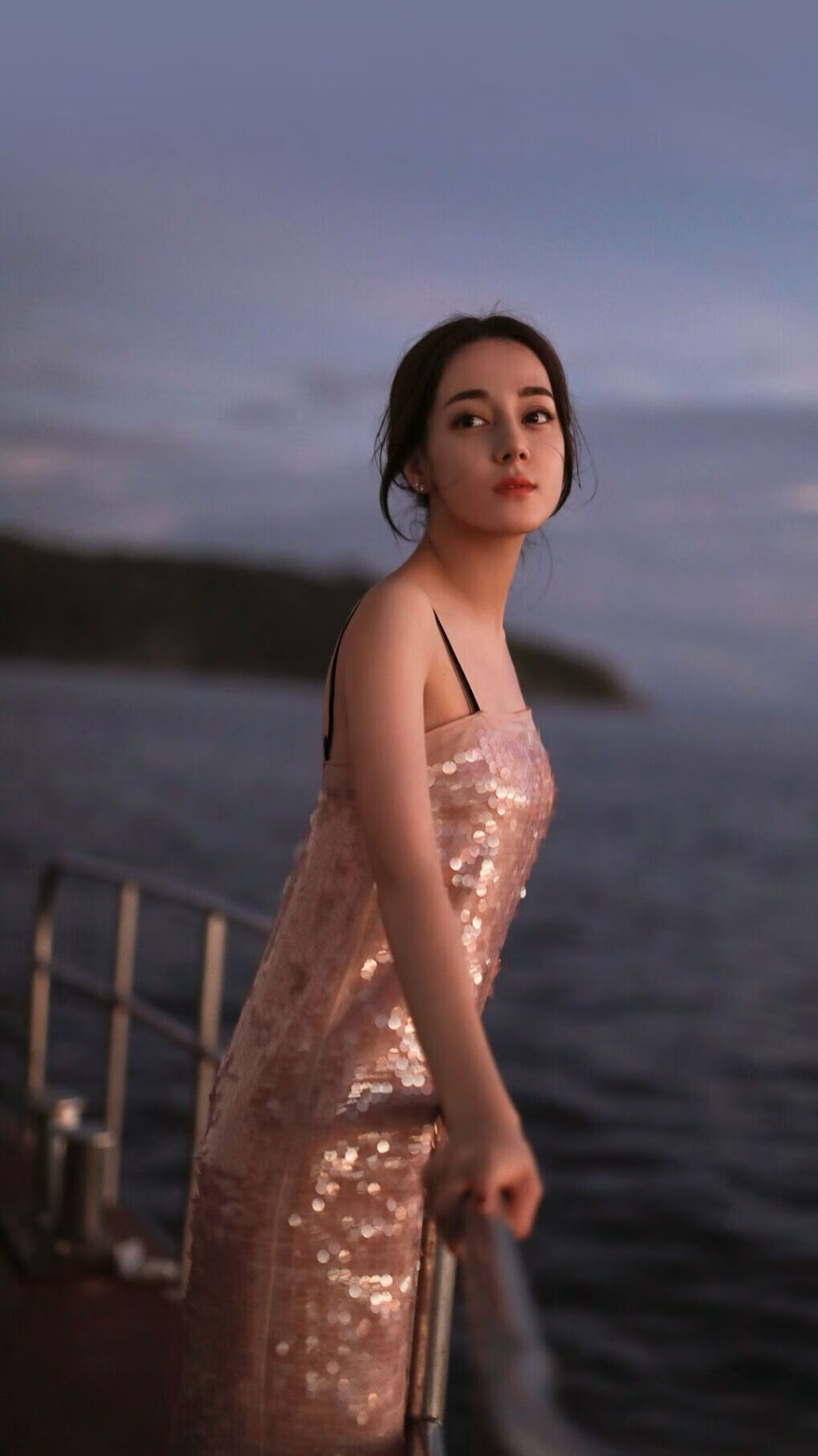 水晶宫在主场遭遇失利,寻求反弹机会,水晶宫官方