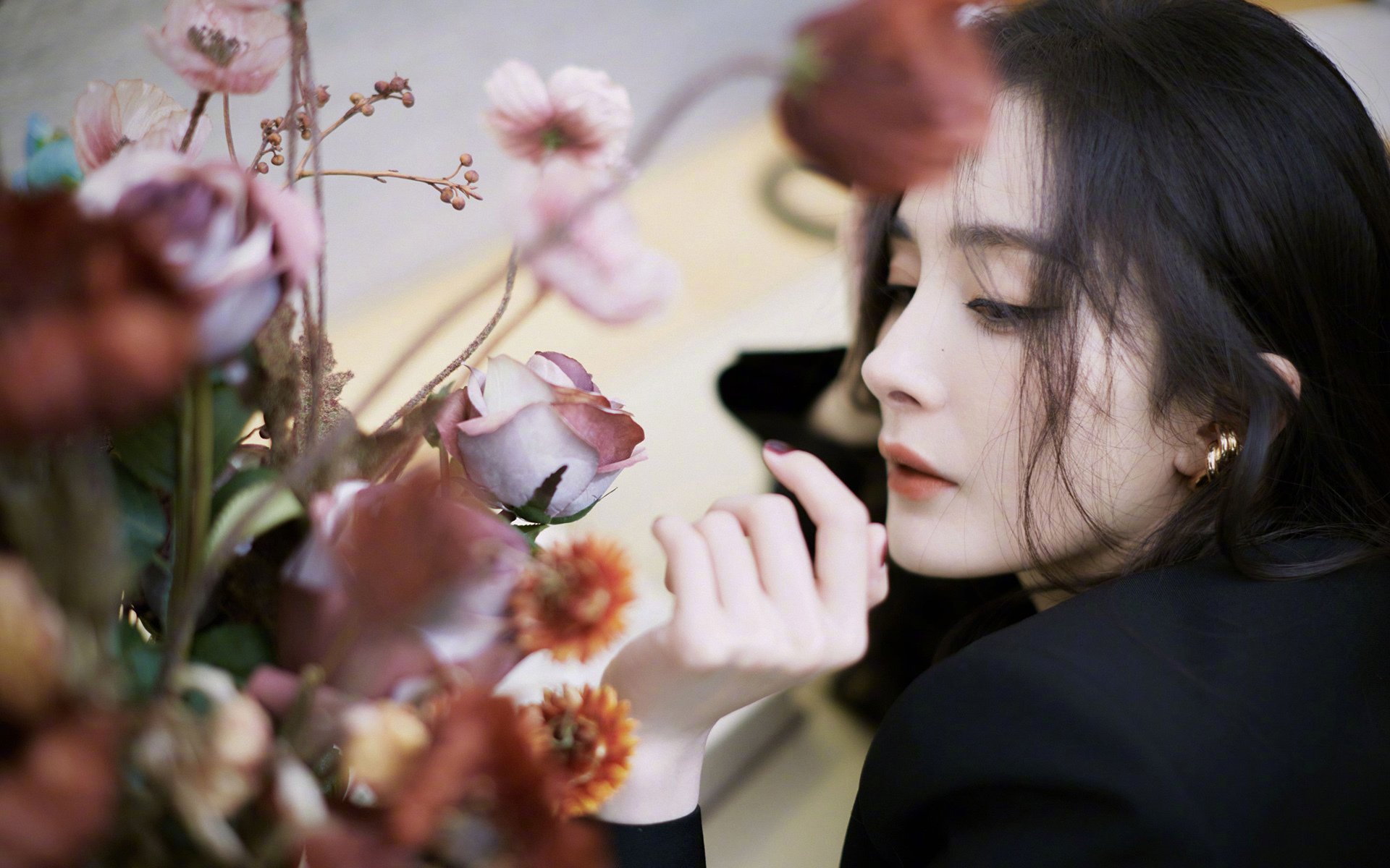 IM体育APP-激情澎湃！球员斗志昂扬准备打响战役